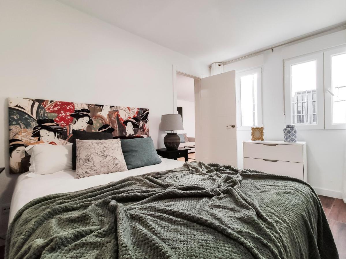 Cozy Apartment Plaza Mayor Madri Exterior foto