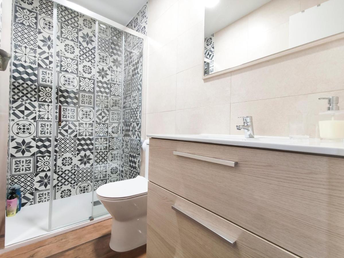Cozy Apartment Plaza Mayor Madri Exterior foto