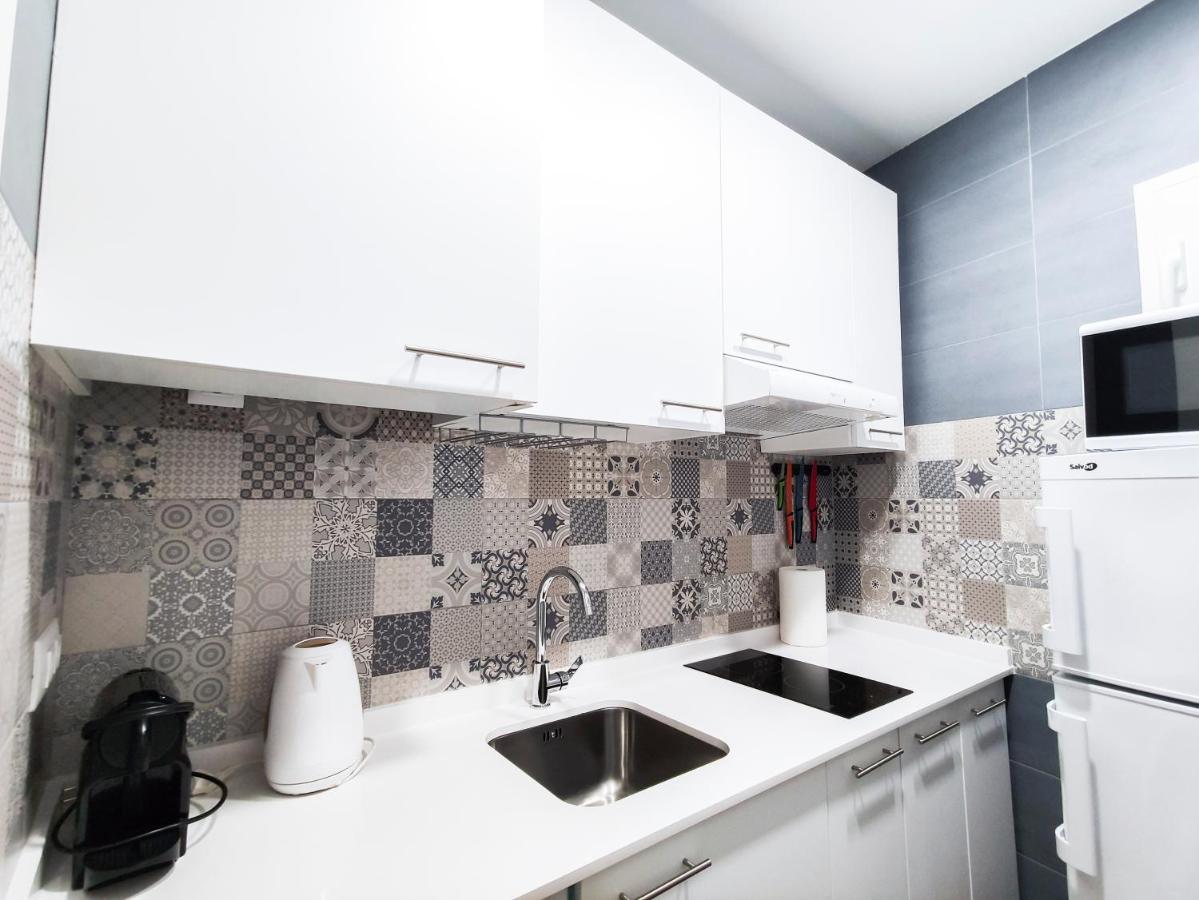 Cozy Apartment Plaza Mayor Madri Exterior foto