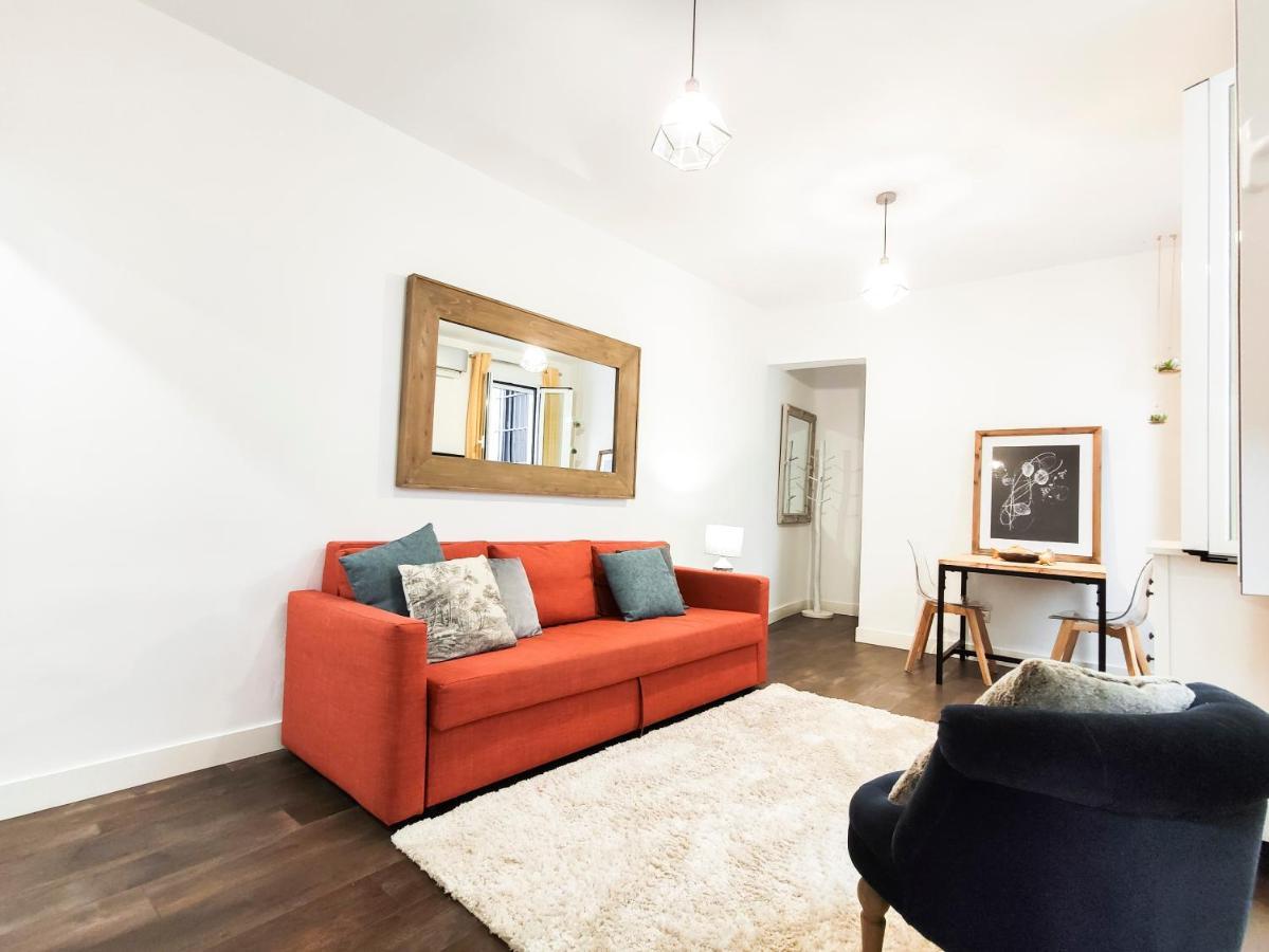 Cozy Apartment Plaza Mayor Madri Exterior foto