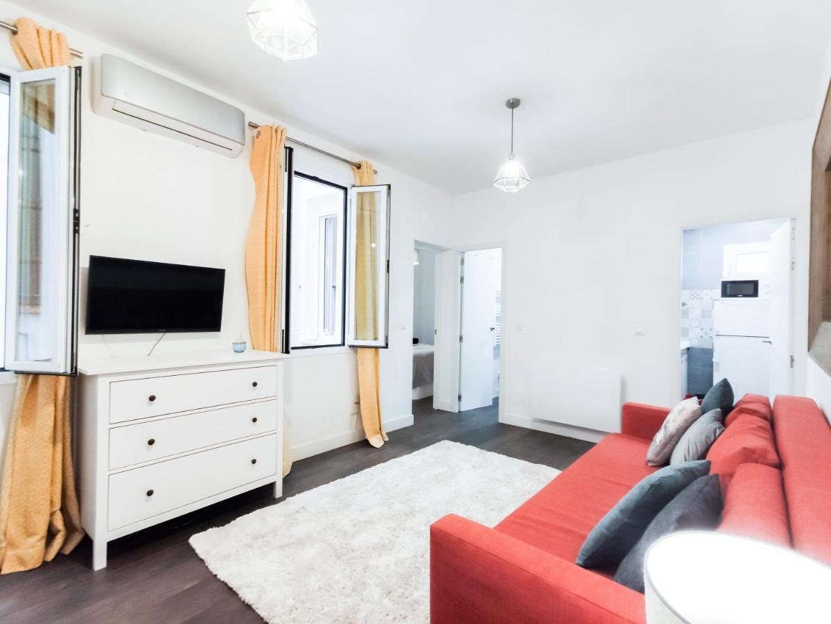 Cozy Apartment Plaza Mayor Madri Exterior foto