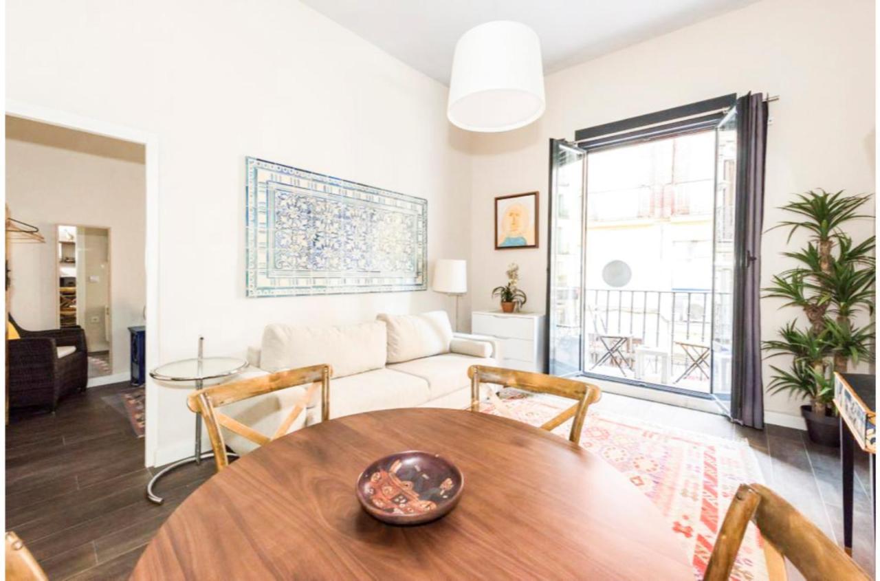 Cozy Apartment Plaza Mayor Madri Exterior foto