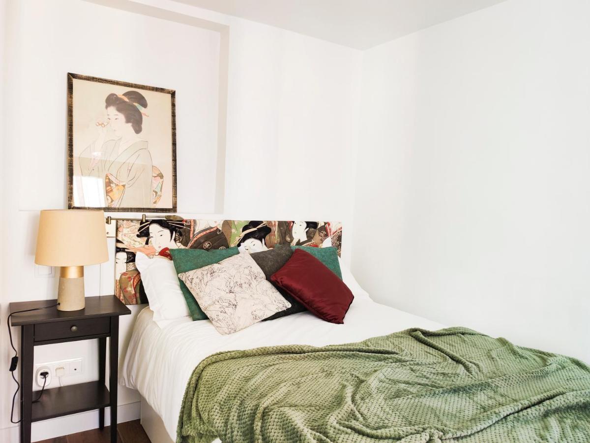Cozy Apartment Plaza Mayor Madri Exterior foto
