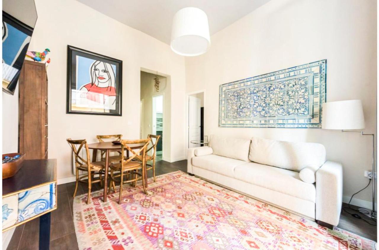 Cozy Apartment Plaza Mayor Madri Exterior foto
